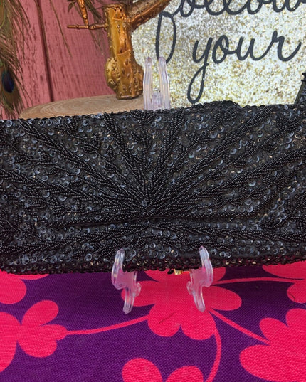 Vintage 1950s black bead sequin clutch