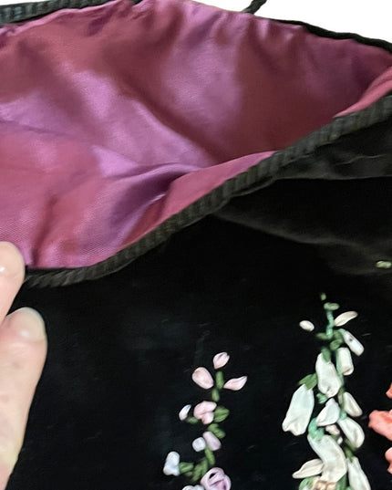 Vintage black velvet hand embroidered flowers purse shoulder bag