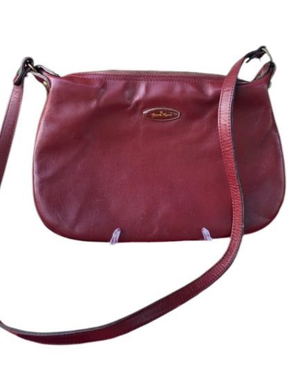 Vintage Etienne Aigner Burgundy Shoulder bag