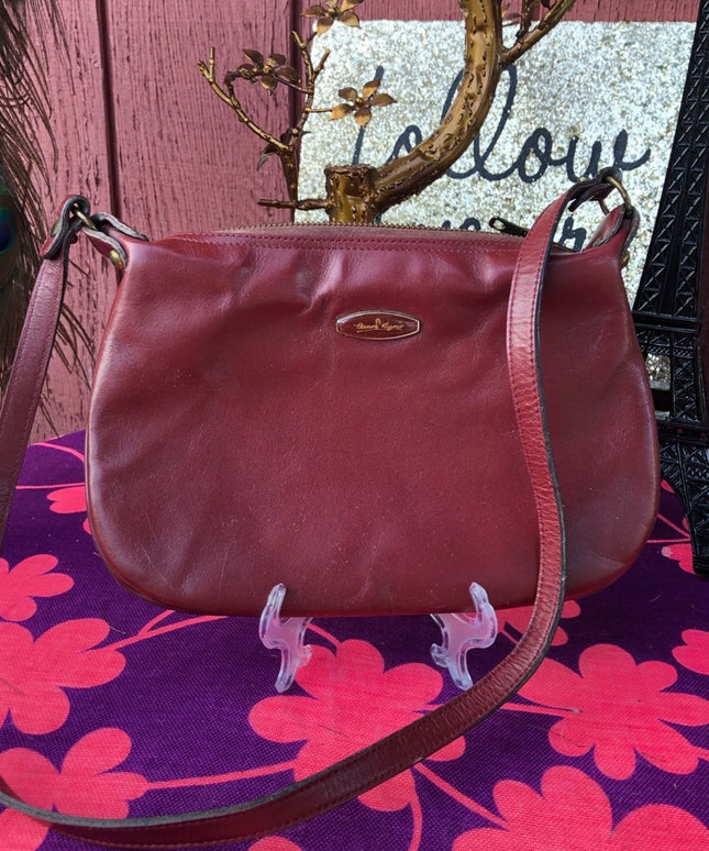 Vintage Etienne Aigner Burgundy Shoulder bag
