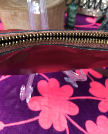 Vintage Etienne Aigner Burgundy Shoulder bag