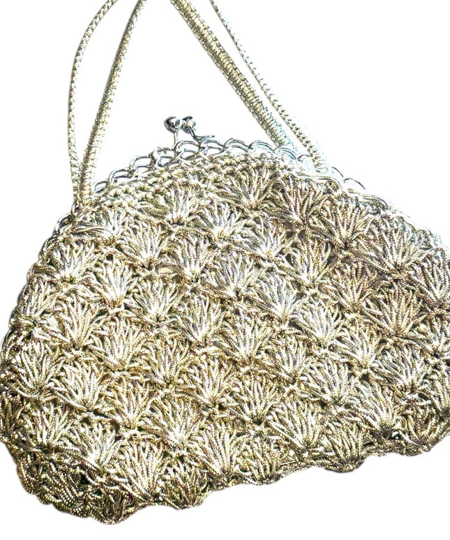 Vintage 1960s Silver Metalic Crochet Shell Firm Body Wristlet Clutch