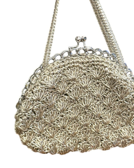 Vintage 1960s Silver Metalic Crochet Shell Firm Body Wristlet Clutch