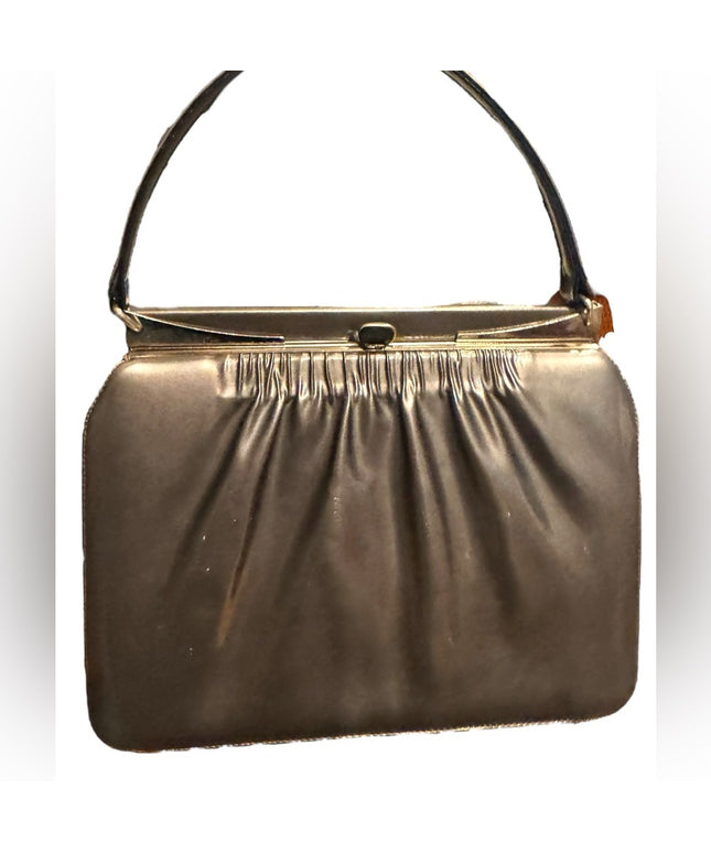 Elegant 1960s John Hart Silver & Black Jackie O style Women's Handbag Kiss Lock