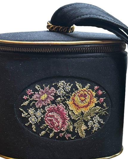 1940s RARE Small Vintage Tapestry petite point Hard bodied Bag Purse wristlet