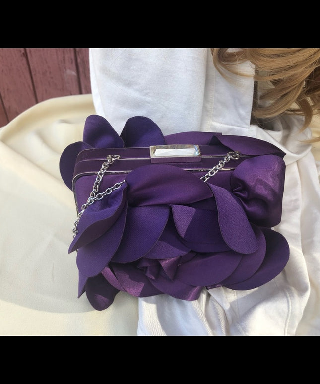 Sondra Roberts Purple flower evening bag Like new!