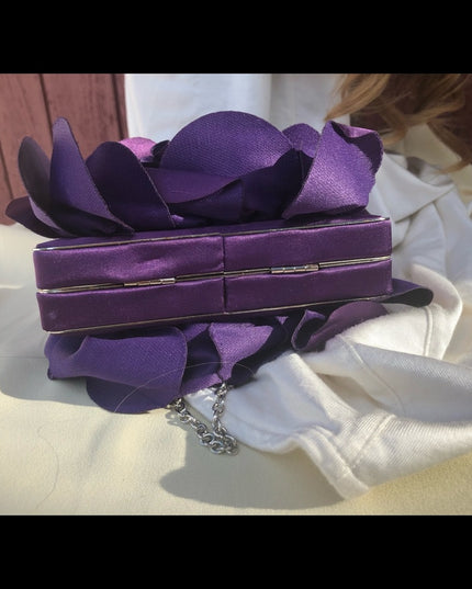 Sondra Roberts Purple flower evening bag Like new!