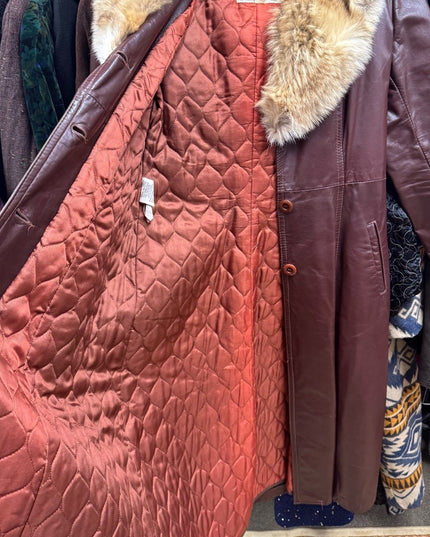 Vintage 1970s Brown Leather Attic Leather Coat /Coyote Fur Collar
