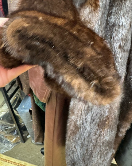Stunning Vintage 2000s Brown Mid Length MINK Fur Coat Was 4500$ in 2000s