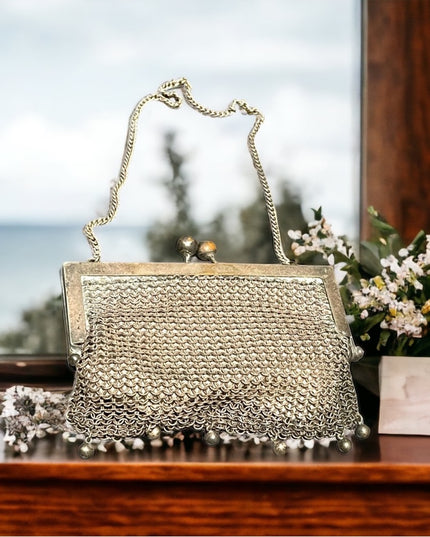 Antique Art Deco Flapper coin purse wristlet Silver metal mesh purse chainmail