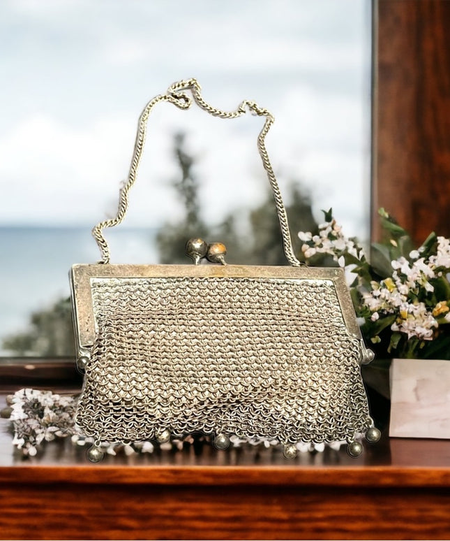 Antique Art Deco Flapper coin purse wristlet Silver metal mesh purse chainmail