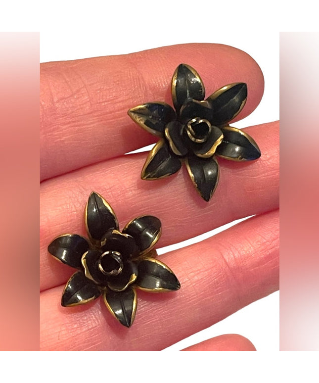 Antique Art deco 1920s brass black painted mourning flower screw back earrings