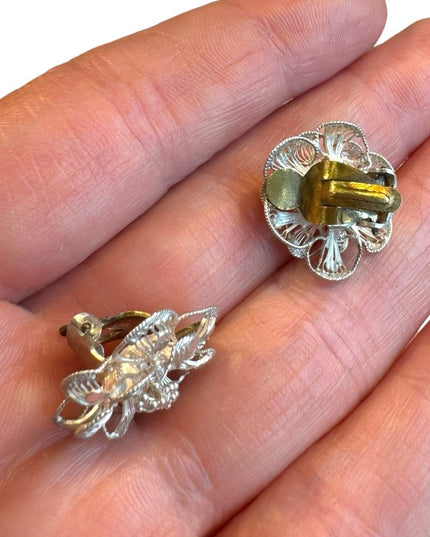 Lovely little silver plate vintage flower filagree clip ons