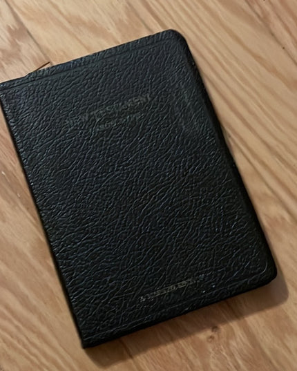 Antique 1930s Black Leather New Testament Bible book King James Version
