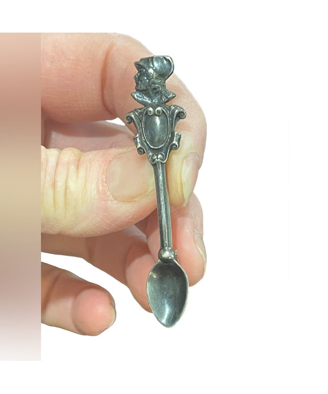 Antique European KNIGHT sterling silver 925 spoon brooch