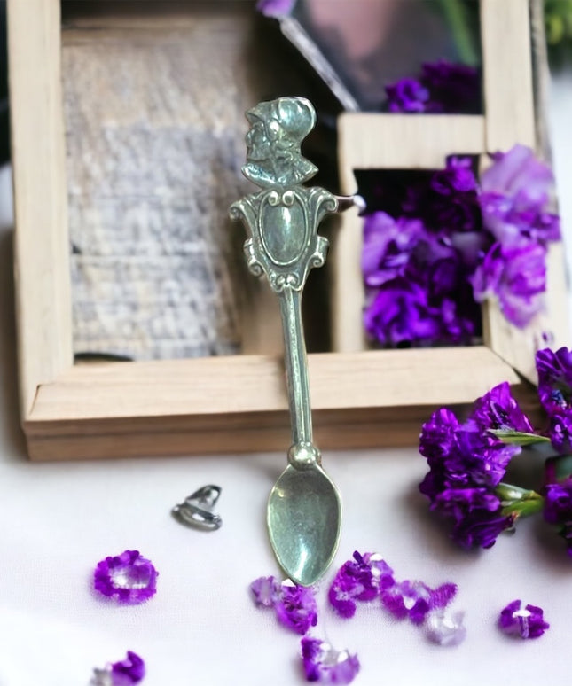 Antique European KNIGHT sterling silver 925 spoon brooch