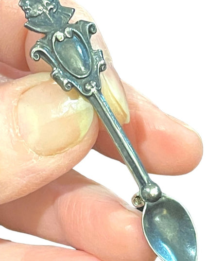 Antique European KNIGHT sterling silver 925 spoon brooch