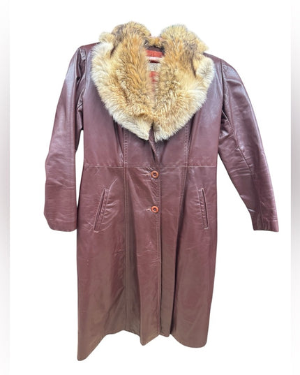 Vintage 1970s Brown Leather Attic Leather Coat /Coyote Fur Collar