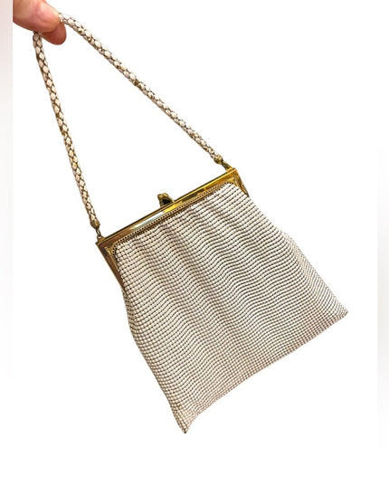 Vintage White Deco Chain Mail metal 1940s Whiting & Davis evening bag we…