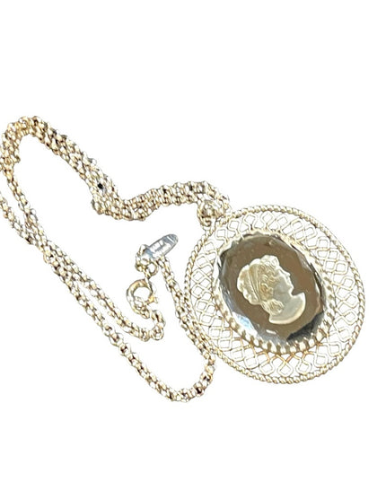 Vintage 1980s Whiting & Davis Intalgio Glass cameo silver finish Cameo necklace