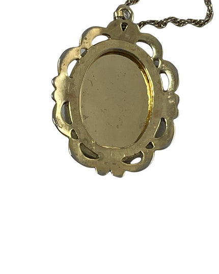 Vintage Whiting & Davis resin cameo necklace pendant