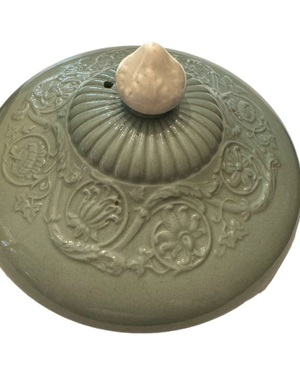 Wedgewood Medway England Etruria & Barlaston 'Medway Serving Bowl Ivory Green
