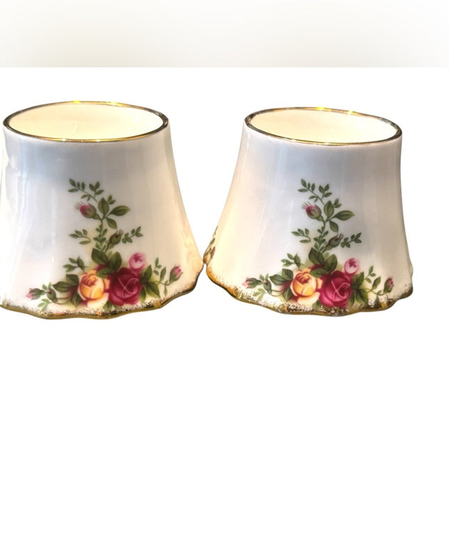 Like New Royal Albert Egg cups x2 pcs Old Country Roses