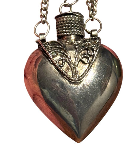 Silver Vintage Heart Pendant Perfume bottle Necklace