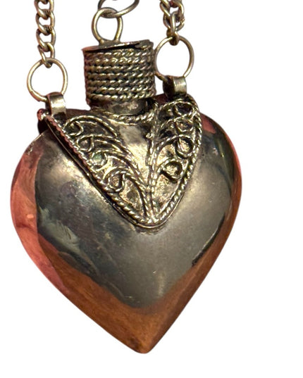 Silver Vintage Heart Pendant Perfume bottle Necklace