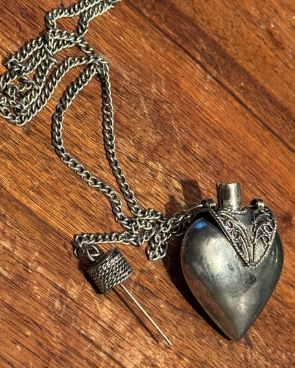 Silver Vintage Heart Pendant Perfume bottle Necklace