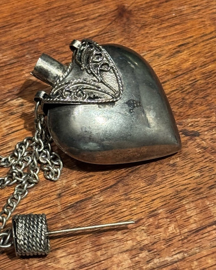Silver Vintage Heart Pendant Perfume bottle Necklace