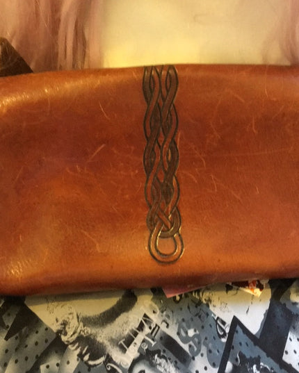 VTG Tan Leather distressed shoulder bag