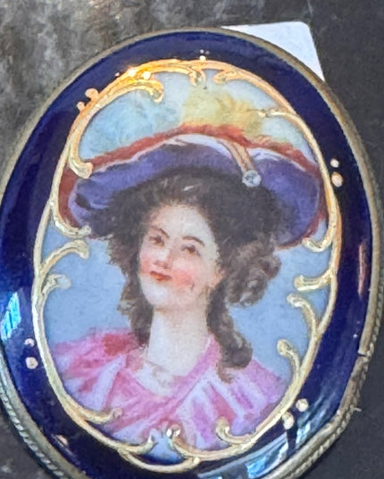 Antique 2" Hand painted Porcelain Female Portrait Cameo Style Brooch, Oval