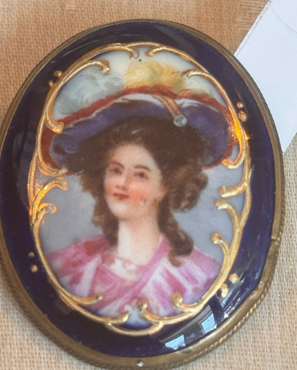 Antique 2" Hand painted Porcelain Female Portrait Cameo Style Brooch, Oval