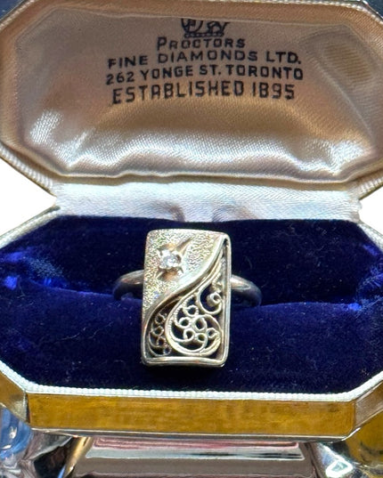 Vintage scrollwork CZ sterling Silver filagree  Ring