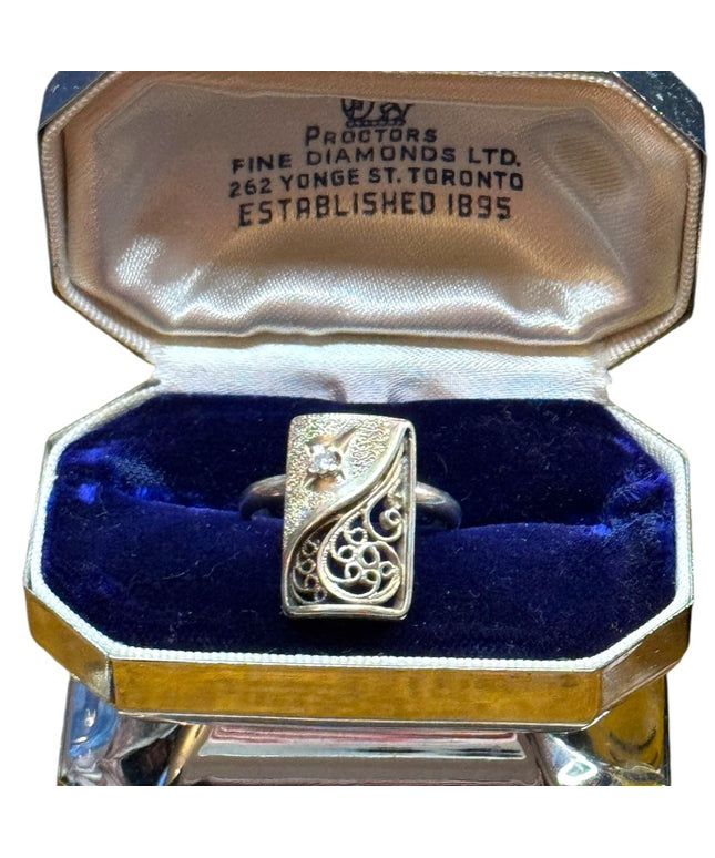 Vintage scrollwork CZ sterling Silver filagree  Ring