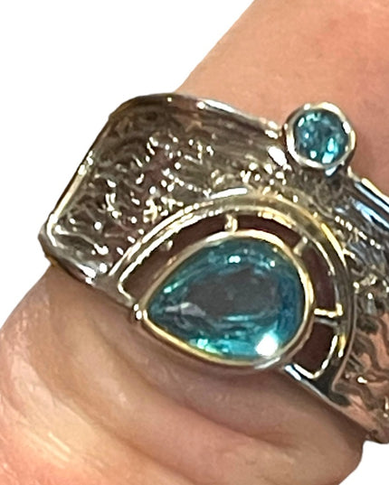 Vintage Sterling silver 925 Blue crystal fancy ring