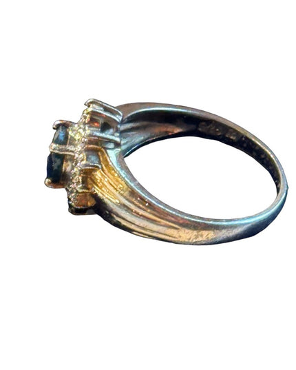 Vintage  sterling silver Simulated sapphire CZ ring