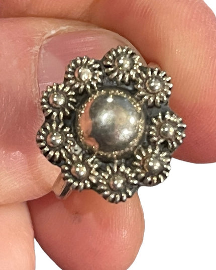 Vintage sterling silver 925 flower ring sz 7