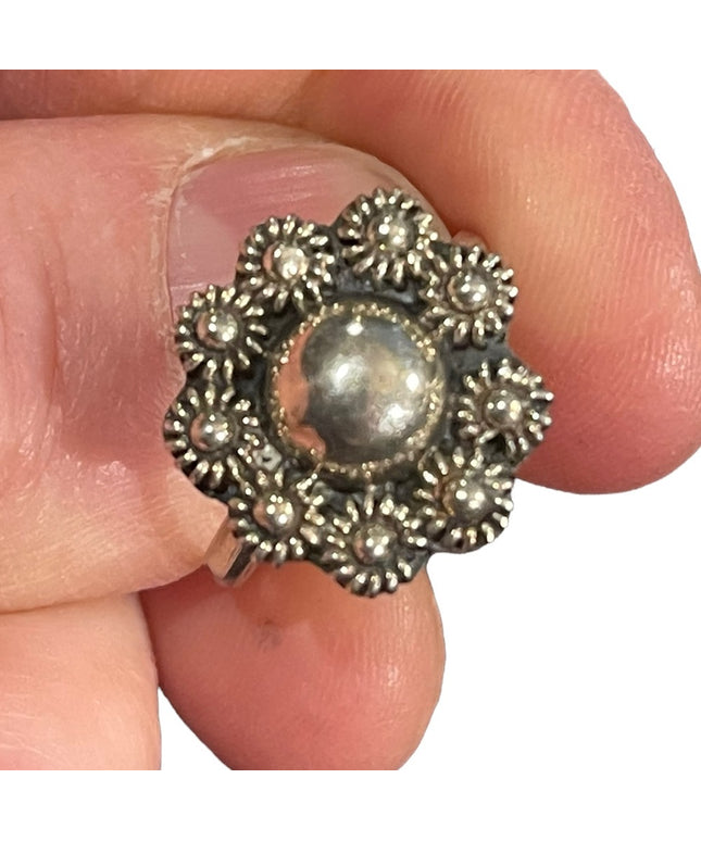 Vintage sterling silver 925 flower ring sz 7