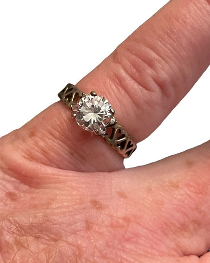Vintage sterling silver 925 Cz Engagement ring