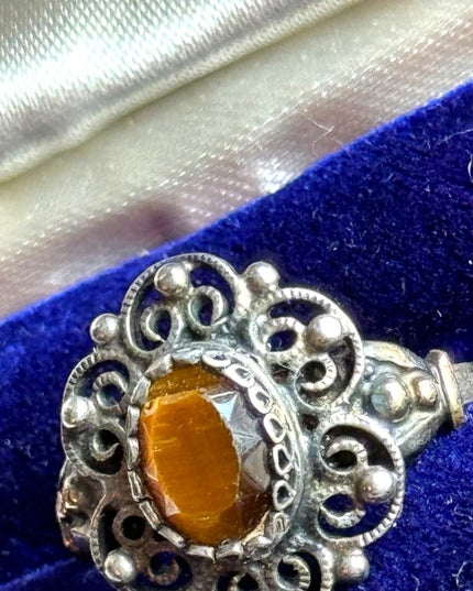 Vintage 925 sterling gold finish tiger eye filagree ring