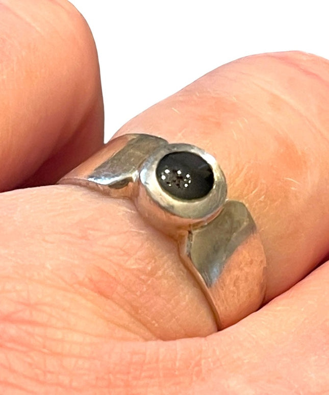 Vintage sterling silver 925 black onyx ring