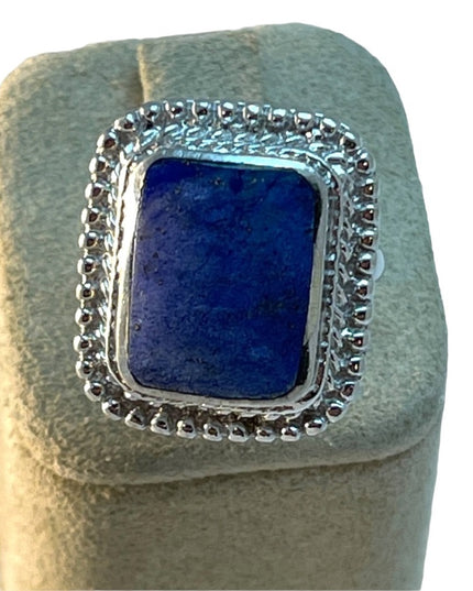Vintage 925 Sterling silver lapis lazuli stone ring