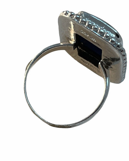 Vintage 925 Sterling silver lapis lazuli stone ring