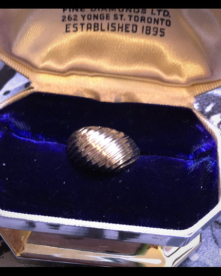 Vintage sterling silver domed ring