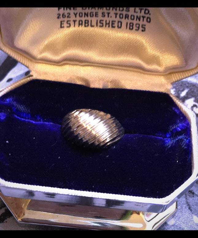 Vintage sterling silver domed ring