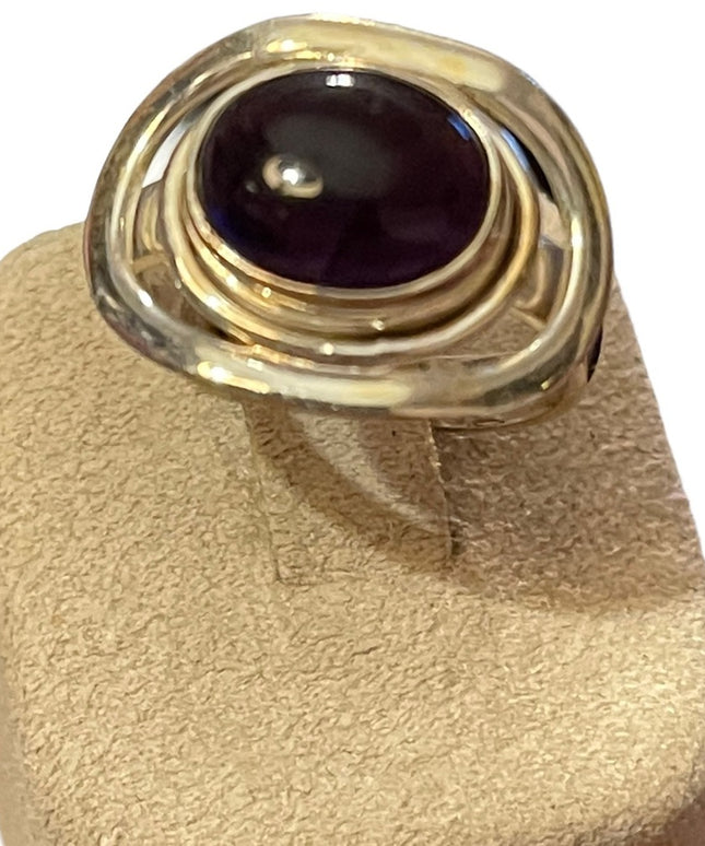 Sterling silver 925 garnet fancy ring