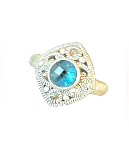 Beautiful Topaz Blue crystal marcasite fancy 925 Sterling silver ring