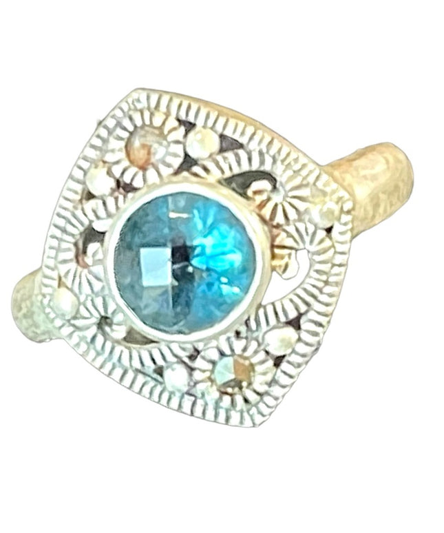 Beautiful Topaz Blue crystal marcasite fancy 925 Sterling silver ring